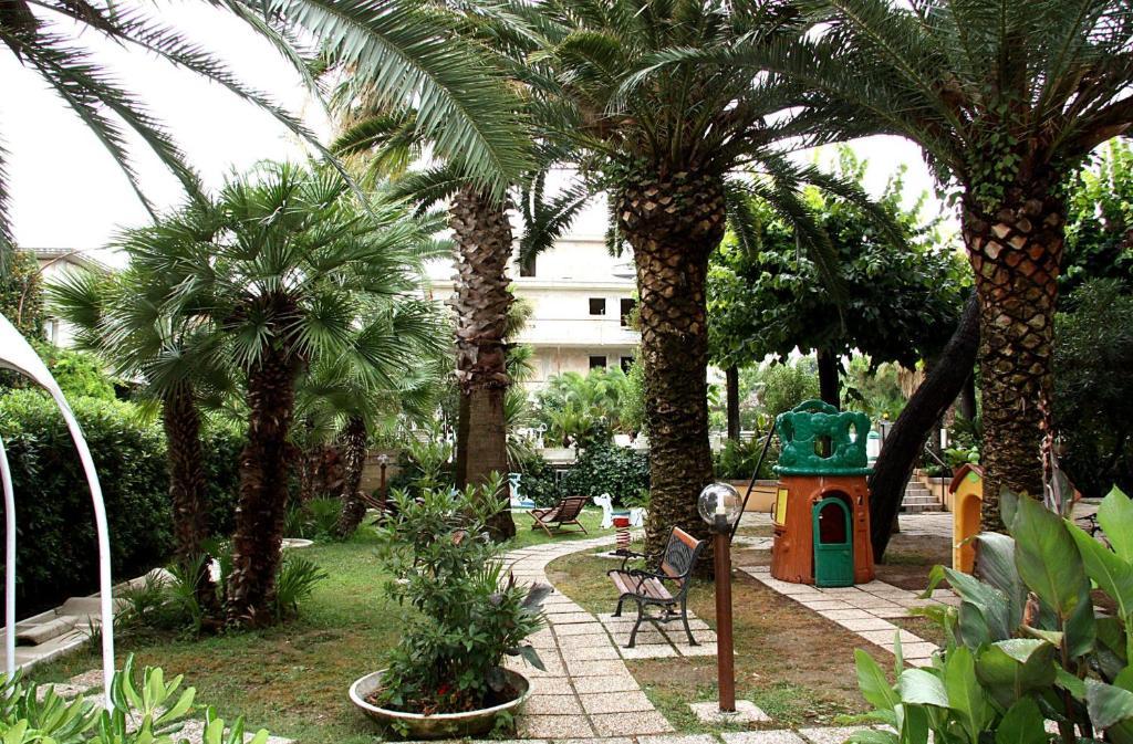 Hotel Marconi San Benedetto del Tronto Ngoại thất bức ảnh
