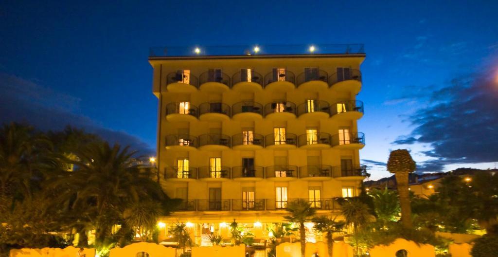 Hotel Marconi San Benedetto del Tronto Ngoại thất bức ảnh