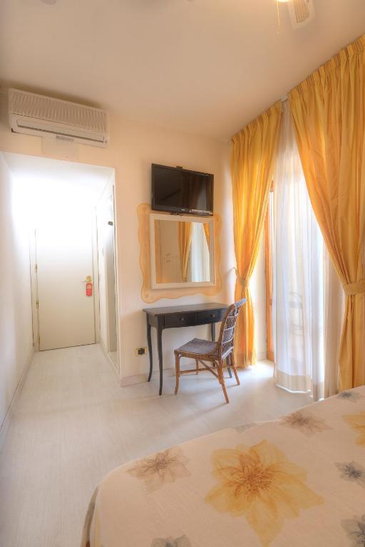 Hotel Marconi San Benedetto del Tronto Phòng bức ảnh